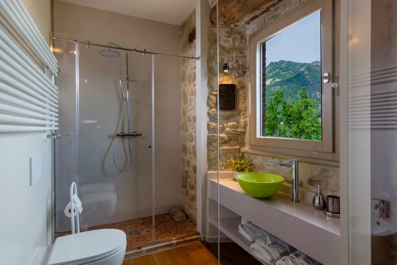 Palazzo Serre - Natura & Piscina 산레오 외부 사진