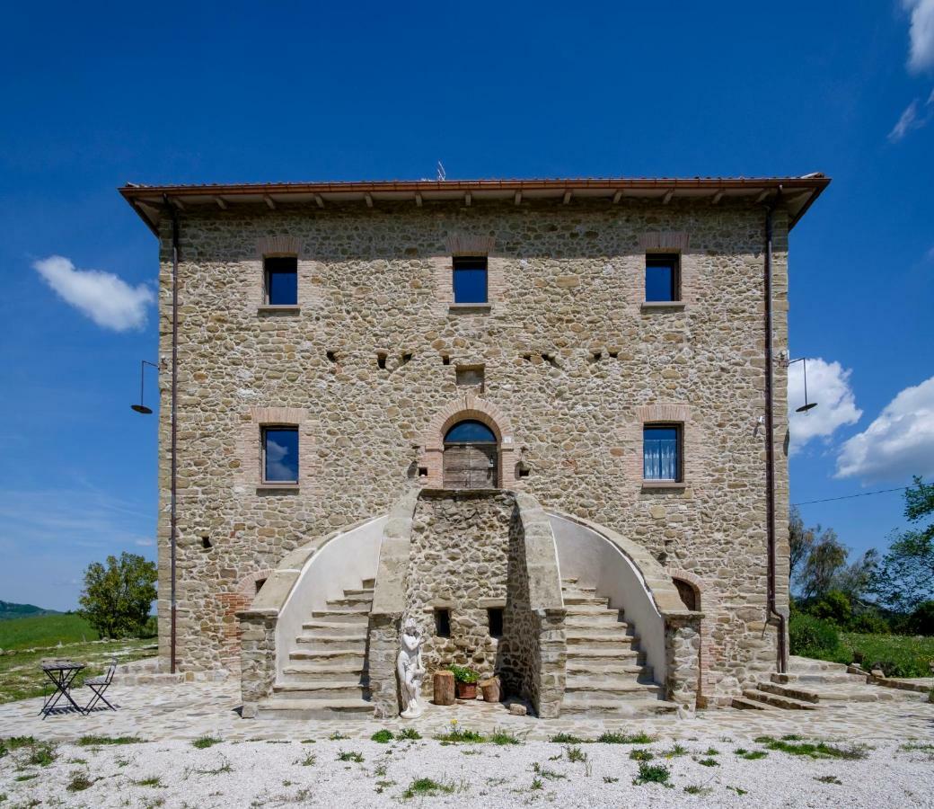 Palazzo Serre - Natura & Piscina 산레오 외부 사진